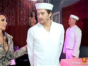 inked Anna Bell Peaks shafted by a sailor